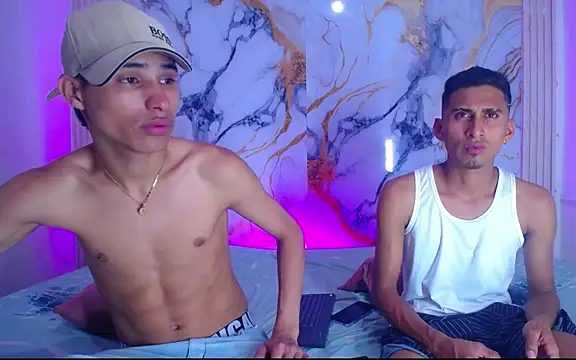 Snapshot of Boys_xxx_ chatting on April 2026 04:20:02 AM Boys xxx online show from April 2026 04:20:02 AM