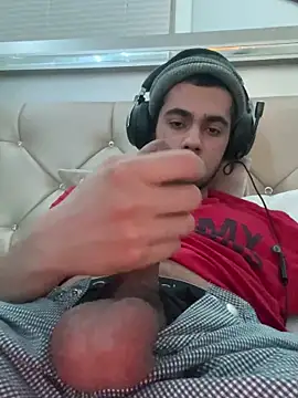 Snapshot of iLoveGirlsOnlyStr8Asf chatting on April 2026 01:39:01 AM iLoveGirlsOnlyStr8Asf online show from April 2026 01:39:01 AM