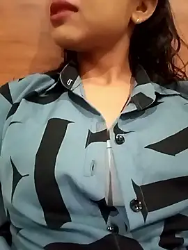 Snapshot of ritika_gupta02 chatting on March 2026 08:31:01 PM ritika gupta02 online show from March 2026 08:31:01 PM