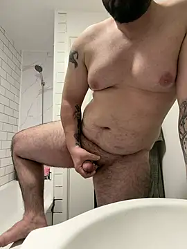 Snapshot of bigmillz32 chatting on March 2026 12:36:01 AM bigmillz32 online show from March 2026 12:36:01 AM