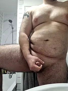 Snapshot of bigmillz32 chatting on March 2026 11:16:01 PM bigmillz32 online show from March 2026 11:16:01 PM