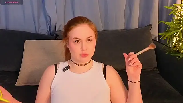 Snapshot of VanesaClark chatting on March 2026 04:34:02 AM VanesaClark online show from March 2026 04:34:02 AM