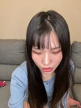 Snapshot of una2001 chatting on March 2026 02:55:01 PM una2001 online show from March 2026 02:55:01 PM