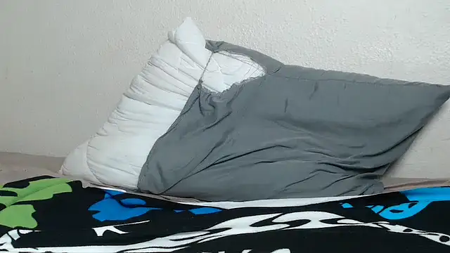 Snapshot of Sexy-Latifa2 chatting on March 2026 12:21:01 AM Sexy-Latifa2 online show from March 2026 12:21:01 AM