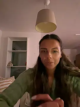 SweetLillySugar online show from April 2026 09:12:02 PM