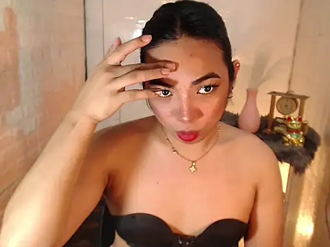 Snapshot of xLinda_Walkerx chatting on April 2026 01:24:02 PM xLinda Walkerx online show from April 2026 01:24:02 PM