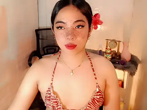 Snapshot of xLinda_Walkerx chatting on May 2026 11:20:01 AM xLinda Walkerx online show from May 2026 11:20:01 AM