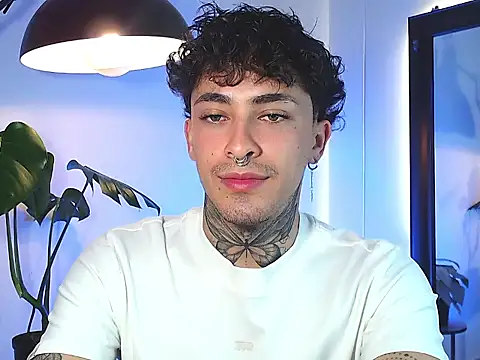 stevennavarro online show from March 2026 01:43:02 AM