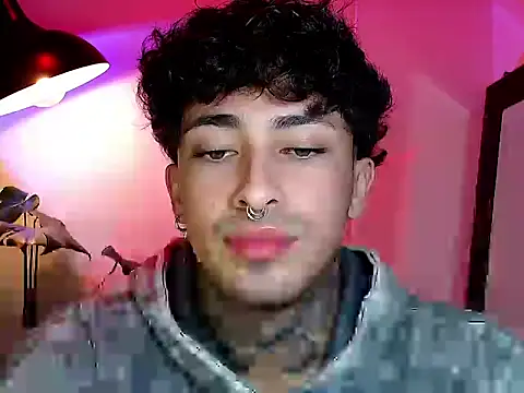 stevennavarro online show from April 2026 12:41:01 AM