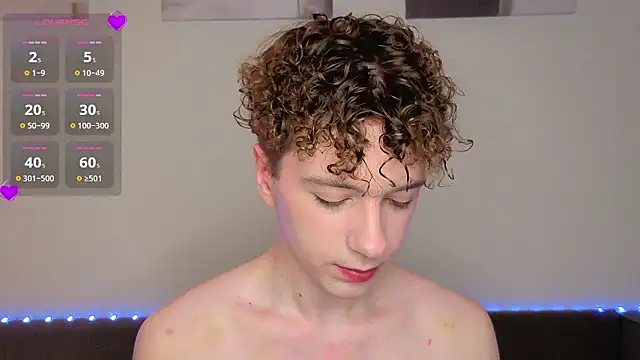 Snapshot of Angel_Crave chatting on March 2026 09:41:02 PM Angel Crave online show from March 2026 09:41:02 PM