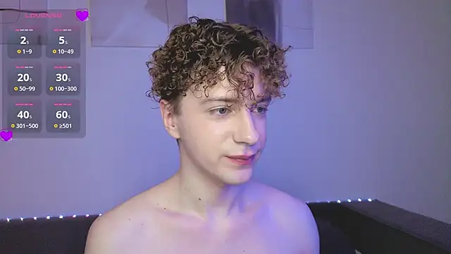 Snapshot of Angel_Crave chatting on April 2026 05:21:02 PM Angel Crave online show from April 2026 05:21:02 PM