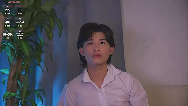 Snapshot of angel_yuhogg chatting on March 2026 06:06:02 AM angel yuhogg online show from March 2026 06:06:02 AM