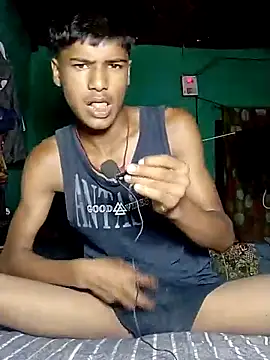 Snapshot of pandey_ji_ka_beta_hu chatting on July 2026 04:00:01 PM pandey ji ka beta hu online show from July 2026 04:00:01 PM