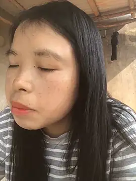 Snapshot of Jade_baby2k chatting on April 2026 08:34:02 AM Jade baby2k online show from April 2026 08:34:02 AM