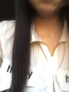 Snapshot of Jade_baby2k chatting on April 2026 02:33:02 AM Jade baby2k online show from April 2026 02:33:02 AM