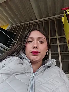 Naughty-Samanta- online show from April 2026 02:35:01 PM