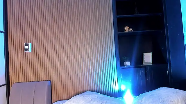 JeanneWilliams online show from April 2026 12:11:02 PM