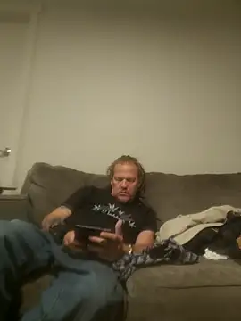 Snapshot of yourMasterisBored chatting on April 2026 03:13:02 AM yourMasterisBored online show from April 2026 03:13:02 AM