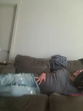 Snapshot of yourMasterisBored chatting on April 2026 03:17:02 PM yourMasterisBored online show from April 2026 03:17:02 PM