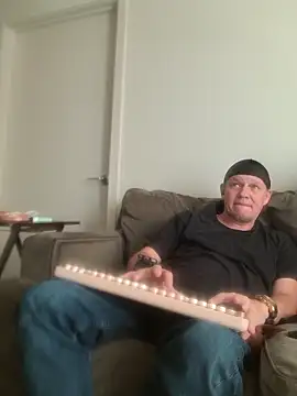 Snapshot of yourMasterisBored chatting on May 2026 02:12:01 PM yourMasterisBored online show from May 2026 02:12:01 PM