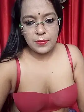 Snapshot of hornyrosy321 chatting on April 2026 06:53:02 PM hornyrosy321 online show from April 2026 06:53:02 PM