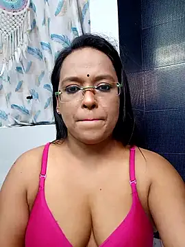 Snapshot of hornyrosy321 chatting on May 2026 05:08:01 PM hornyrosy321 online show from May 2026 05:08:01 PM