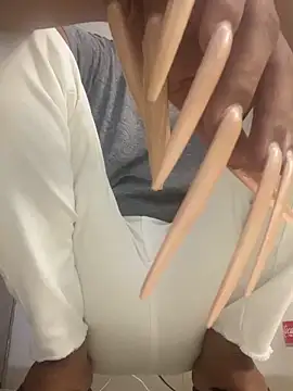 Lacolorinaa online show from March 2026 12:22:02 AM