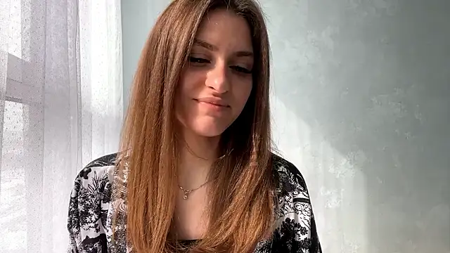 Moonstarisrares online show from March 2026 10:04:02 AM