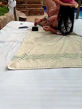 Snapshot of wildestatecouple chatting on April 2026 02:22:01 PM wildestatecouple online show from April 2026 02:22:01 PM