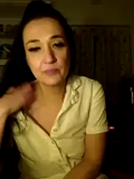 Marina Bliss40 online show from April 2026 08:22:01 PM