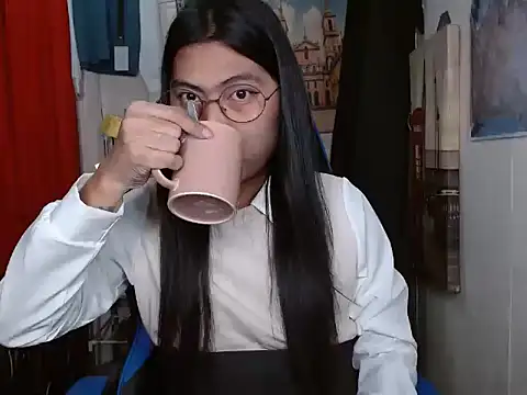 Snapshot of Steffiy chatting on March 2026 07:17:01 PM Steffiy online show from March 2026 07:17:01 PM