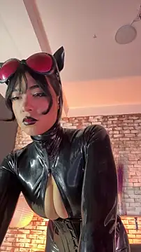 Snapshot of Liana_Fem_ chatting on April 2026 03:20:02 PM Liana Fem online show from April 2026 03:20:02 PM