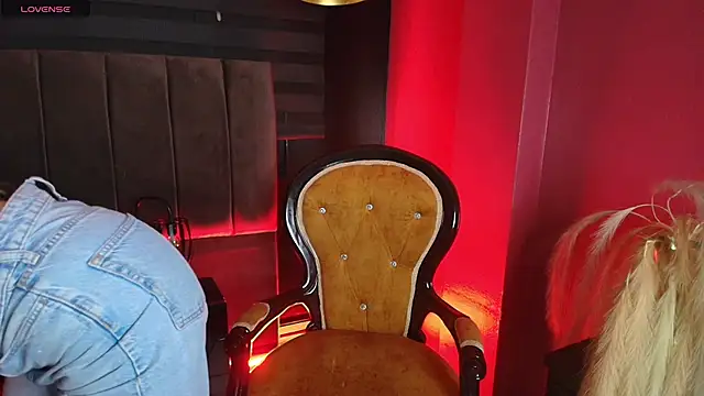 Miila 18 online show from March 2026 03:23:02 PM