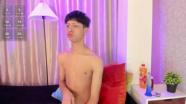 Ethan qop online show from April 2026 11:25:01 AM