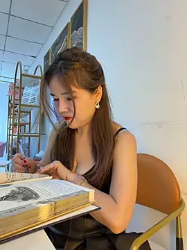 Snapshot of Xiaoxiao-y chatting on April 2026 07:08:01 AM Xiaoxiao-y online show from April 2026 07:08:01 AM