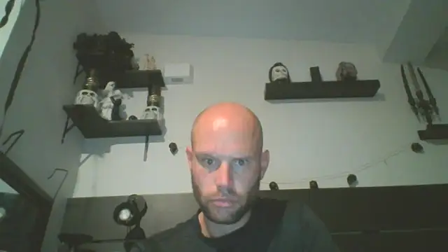 CaptCraker online show from April 2026 02:01:01 AM