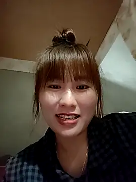 Snapshot of Lucxy-ki6 chatting on March 2026 01:36:02 PM Lucxy-ki6 online show from March 2026 01:36:02 PM