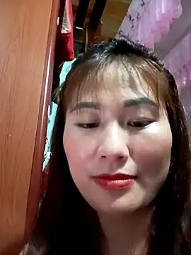 Snapshot of Lucxy-ki6 chatting on March 2026 01:11:02 PM Lucxy-ki6 online show from March 2026 01:11:02 PM