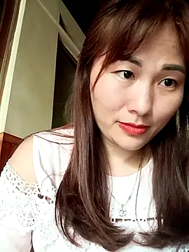 Snapshot of Lucxy-ki6 chatting on April 2026 02:17:02 AM Lucxy-ki6 online show from April 2026 02:17:02 AM