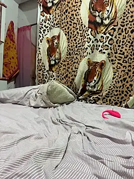 Hopeluna online show from March 2026 09:59:01 AM