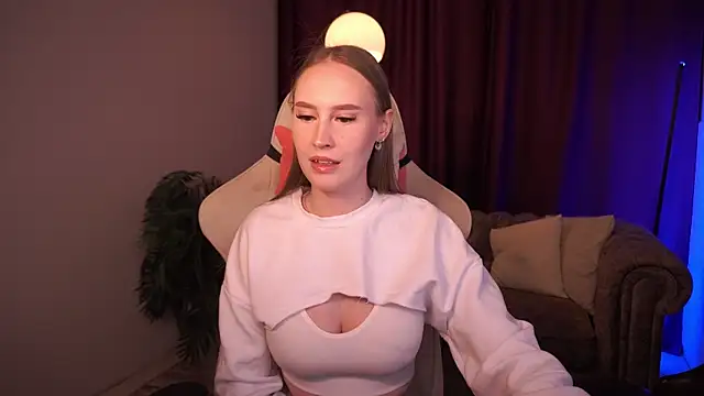 Snapshot of ViMilka chatting on April 2026 11:27:01 AM ViMilka online show from April 2026 11:27:01 AM