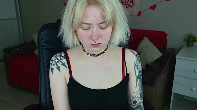 Snapshot of IRIS_wibes chatting on April 2026 05:19:01 AM IRIS wibes online show from April 2026 05:19:01 AM