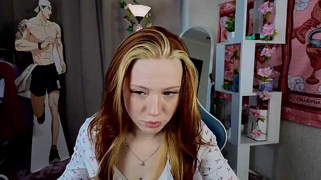 Snapshot of Sparky_fox chatting on March 2026 01:22:01 AM Sparky fox online show from March 2026 01:22:01 AM