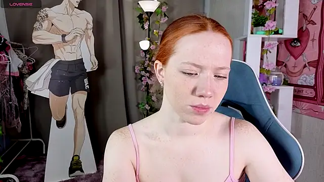 Snapshot of Sparky_fox chatting on April 2026 01:39:01 AM Sparky fox online show from April 2026 01:39:01 AM