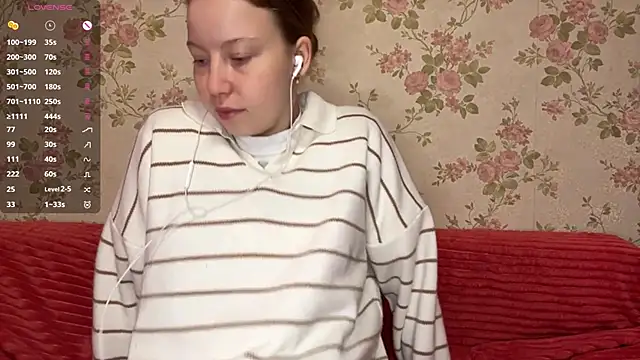 EleneShedden online show from April 2026 07:11:01 AM