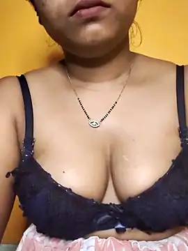 hotmiki online show from April 2026 10:54:02 PM