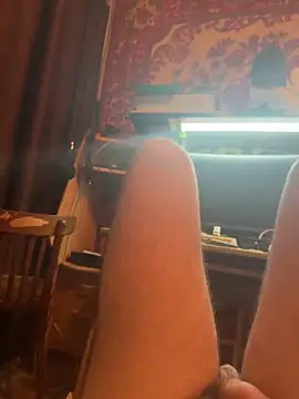 Snapshot of Alena504 chatting on April 2026 07:00:01 PM Alena504 online show from April 2026 07:00:01 PM