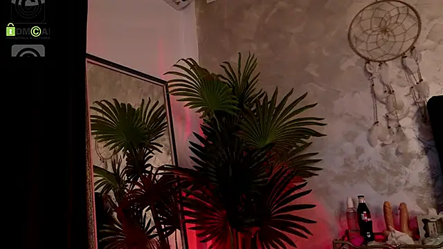 Snapshot of IrisMiley chatting on April 2026 06:46:01 PM IrisMiley online show from April 2026 06:46:01 PM