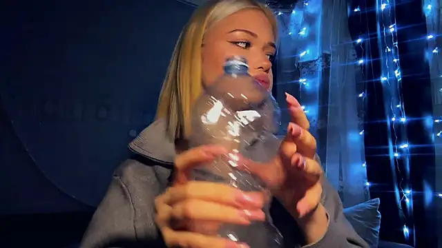 StacyChocopay online show from March 2026 10:21:02 PM