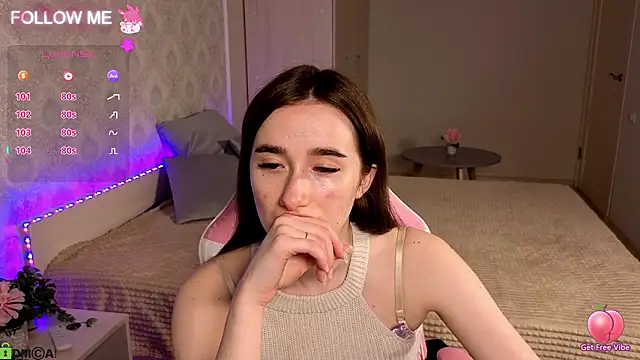 Snapshot of Lady_Sunrise12 chatting on March 2026 12:58:01 AM Lady Sunrise12 online show from March 2026 12:58:01 AM